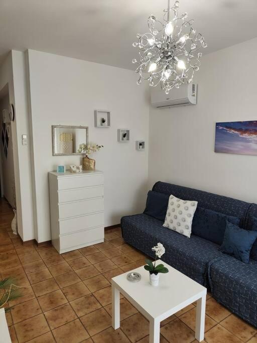 Appartamento Da Nella Giardini-Naxos Buitenkant foto