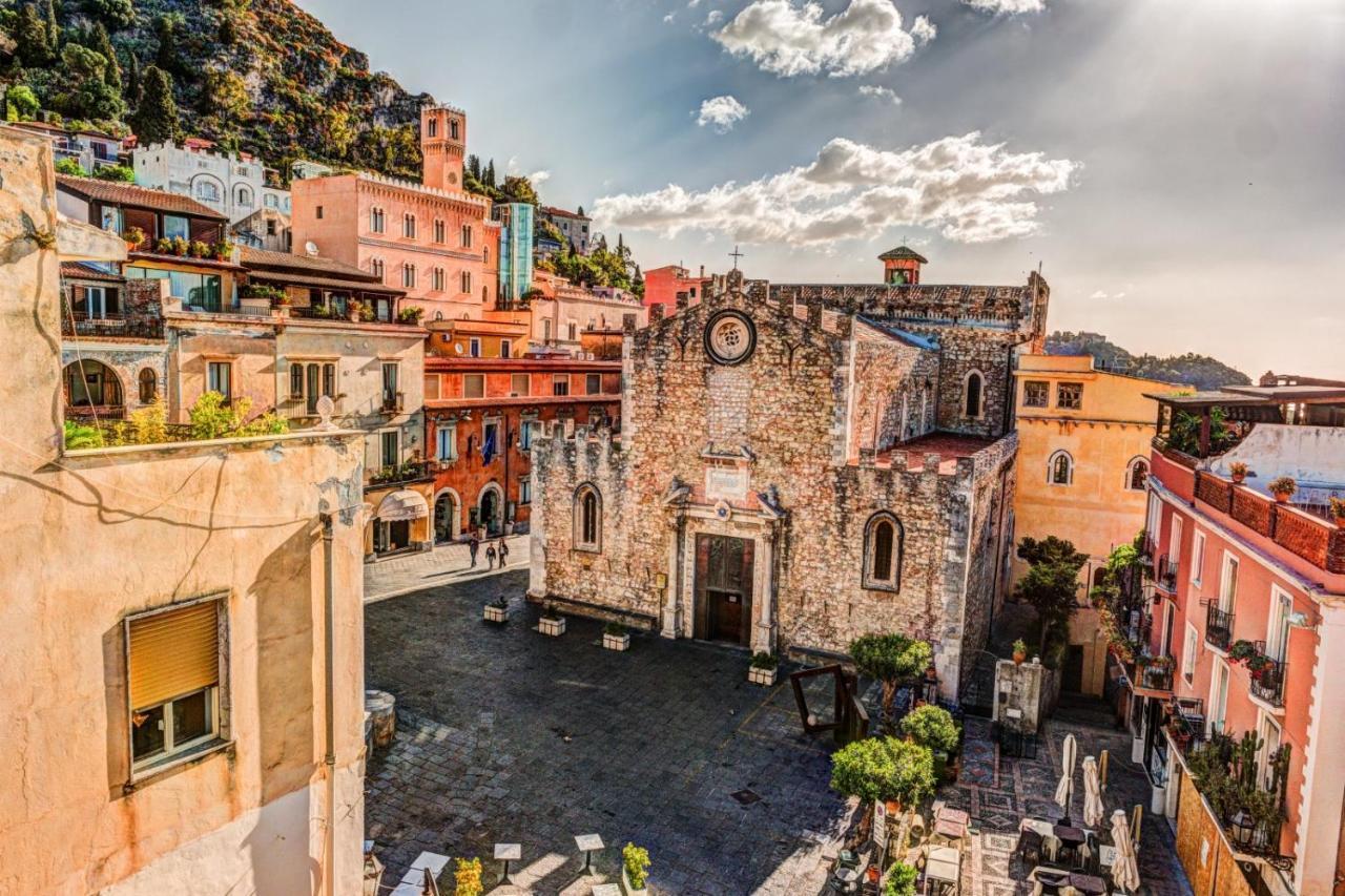 Appartamento Da Nella Giardini-Naxos Buitenkant foto